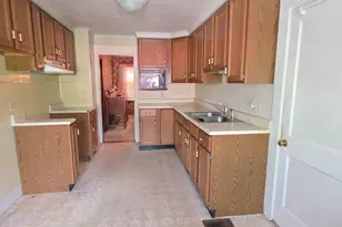 73 Elmwood Rd, Auburn, ME 04210 - Photo 13