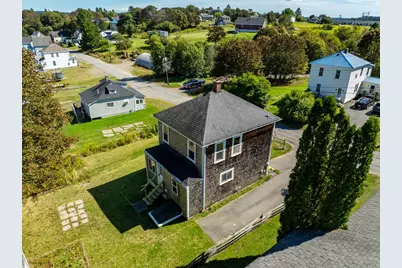19 Lincoln Street, Eastport, ME 04631 - Photo 7