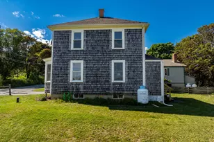 19 Lincoln St, Eastport, ME 04631 - Photo 9