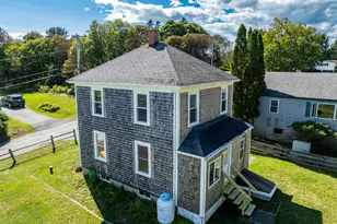 19 Lincoln St, Eastport, ME 04631 - Photo 7