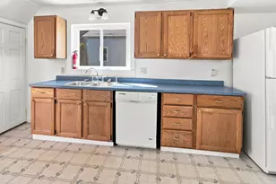 19 Lincoln St, Eastport, ME 04631 - Photo 25