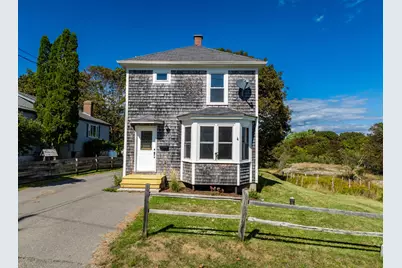 19 Lincoln Street, Eastport, ME 04631 - Photo 3