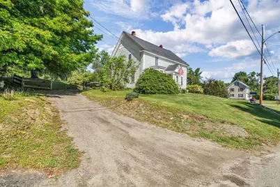 105 Main Street, Dexter, ME 04930 - Photo 41