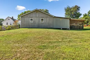 105 Main St, Dexter, ME 04930 - Photo 47