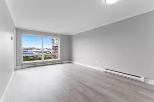 148 Breakwater Dr, South Portland, ME 04106 - Photo 7