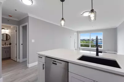 148 Breakwater Drive #619, South Portland, ME 04106 - Photo 5