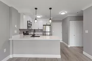 148 Breakwater Dr, South Portland, ME 04106 - Photo 1