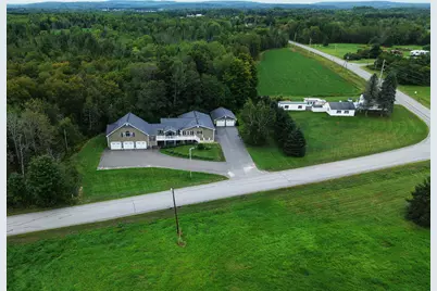9 Callaghan Road, Houlton, ME 04730 - Photo 5