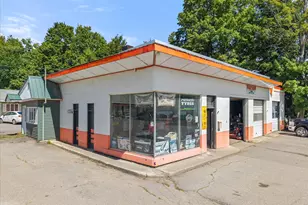 146 Main St, Newport, ME 04953 - Photo 1