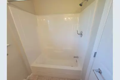 541 Kenduskeag Avenue #A4, Bangor, ME 04401 - Photo 15