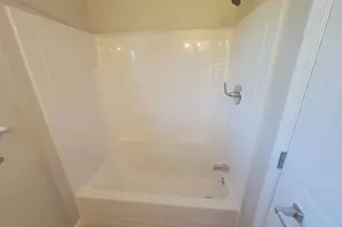 541 Kenduskeag Ave, Bangor, ME 04401 - Photo 15