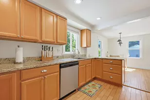 55 Aldworth St, Portland, ME 04103 - Photo 9