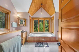 72 Jordan Harbor Rd, Winter Harbor, ME 04693 - Photo 9