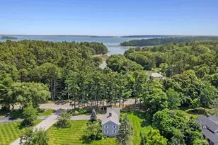 2 Meadow Creek Ln, Falmouth, ME 04105 - Photo 3