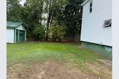 21 Hillside Avenue, Waterville, ME 04901 - Photo 3