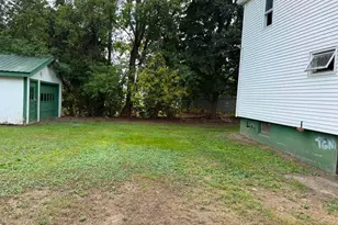 21 Hillside Ave, Waterville, ME 04901 - Photo 3
