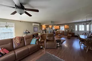 16 South St, Houlton, ME 04730 - Photo 9