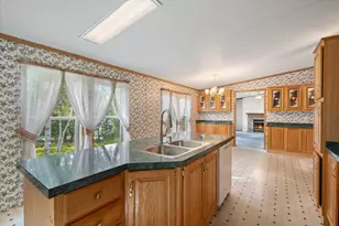 1187 Shore Rd, Lamoine, ME 04605 - Photo 13