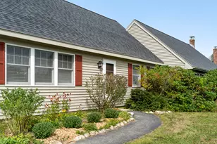8 Riverbend Dr, Yarmouth, ME 04096 - Photo 3