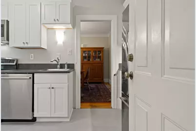 290 Baxter Boulevard #E2, Portland, ME 04101 - Photo 3