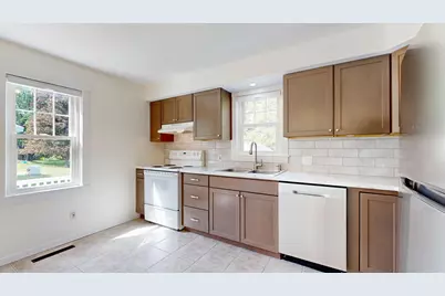 12 Hillcrest Street, Gardiner, ME 04345 - Photo 7