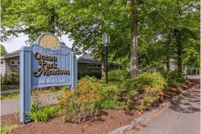 146 W Grand Avenue #92, Old Orchard Beach, ME 04064 - Photo 25