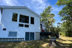 127 Lake View Dr, Rockland, ME 04841 - Photo 5