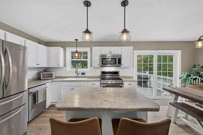 31 Middle Road, Kennebunk, ME 04043 - Photo 5