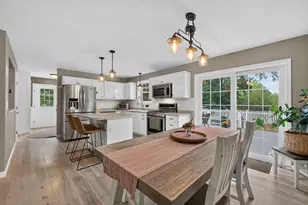 31 Middle Rd, Kennebunk, ME 04043 - Photo 3