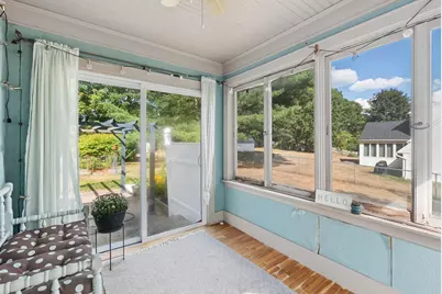 25 Mayflower Road, Hallowell, ME 04347 - Photo 5