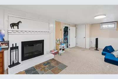 25 Mayflower Road, Hallowell, ME 04347 - Photo 49