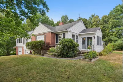 25 Mayflower Road, Hallowell, ME 04347 - Photo 3