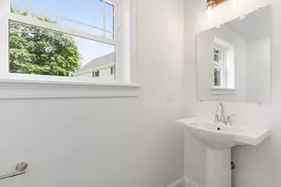15 Lane Ave, Portland, ME 04103 - Photo 9