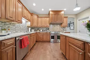 3 Rowe Falls Ln, York, ME 03909 - Photo 9