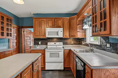 34 Oak Street, Sanford, ME 04083 - Photo 9