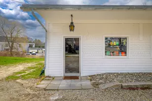 33 Water St, Blue Hill, ME 04614 - Photo 19