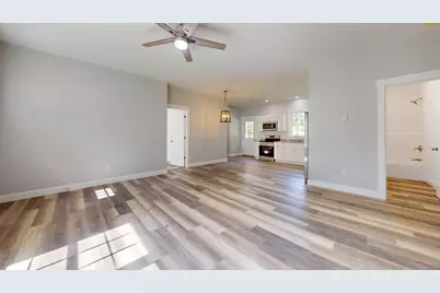 31 Jennifer Avenue, Greene, ME 04236 - Photo 5