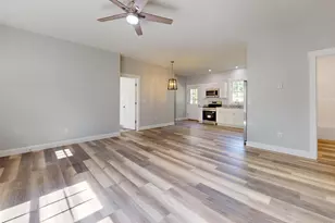 31 Jennifer Ave, Greene, ME 04236 - Photo 5