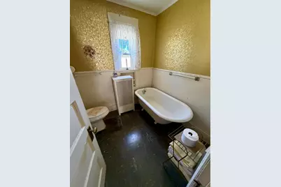 95 Elm Street, Millinocket, ME 04462 - Photo 23