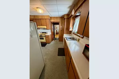 95 Elm Street, Millinocket, ME 04462 - Photo 7