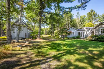 1578 Pripet Wood Lane, Islesboro, ME 04848 - Photo 37