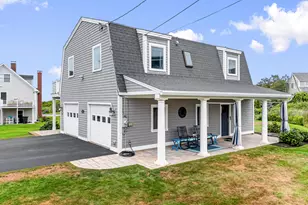 56 Spring St, York, ME 03909 - Photo 3
