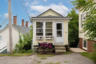 21 Government St, Kittery, ME 03904 - Photo 21
