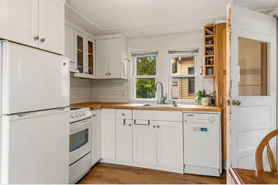 21 Government Street, Kittery, ME 03904 - Photo 11