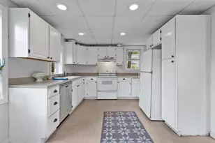 67 Belfort St, Portland, ME 04103 - Photo 9