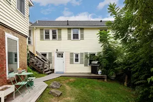 21 Government St, Kittery, ME 03904 - Photo 5