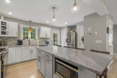 10 Goodwin Avenue, Old Orchard Beach, ME 04064 - Photo 9