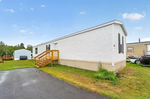 33 Black Bear Rd, Brewer, ME 04412 - Photo 3