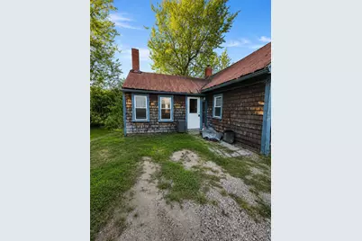 31 Pleasant Street, Sanford, ME 04083 - Photo 3