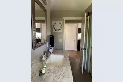 140 Hogan Road, Lewiston, ME 04240 - Photo 25